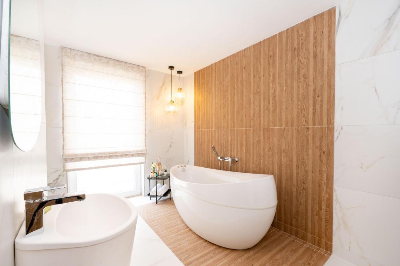 Doris Suites Sliema Exteriör bild